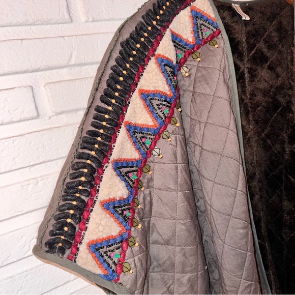 Anthropologie Blank London Army Green Beaded Quilted Kerviona Jacket - Picture 10 of 10